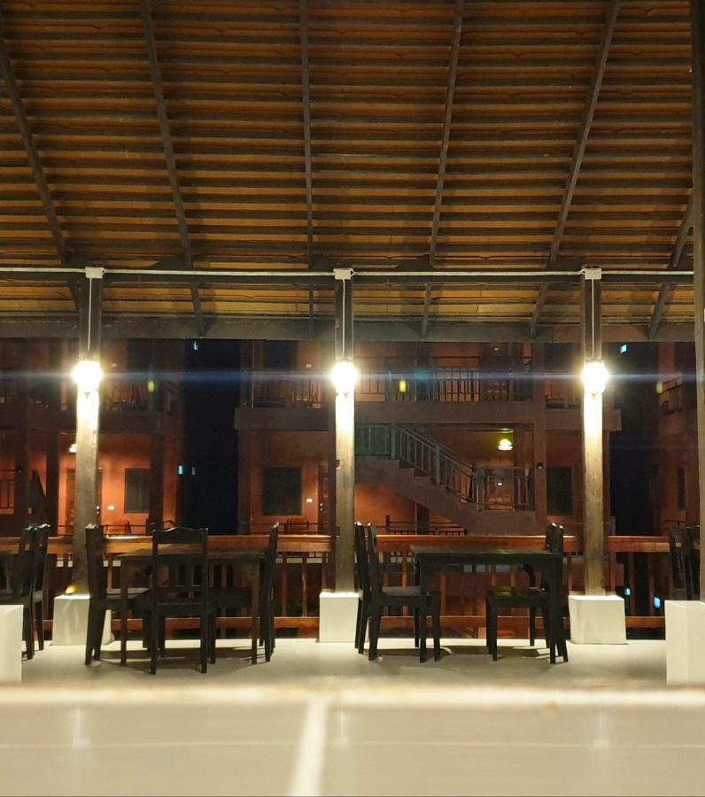 Rainforest Huahin Village Hotel Extérieur photo