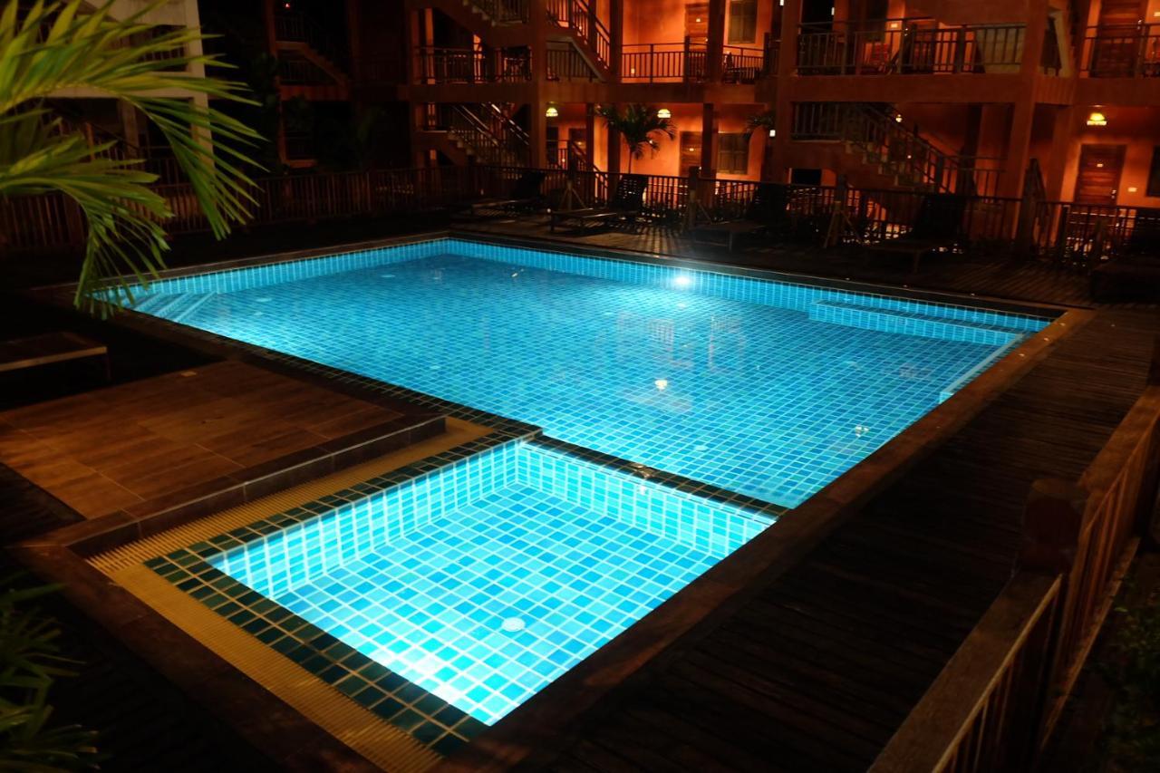 Rainforest Huahin Village Hotel Extérieur photo